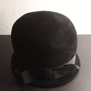 Valerie Modes Peachbloom Velour Size 22 Women Fur Hat